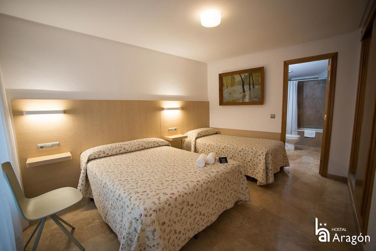 Hostal Aragon Теруел Екстериор снимка