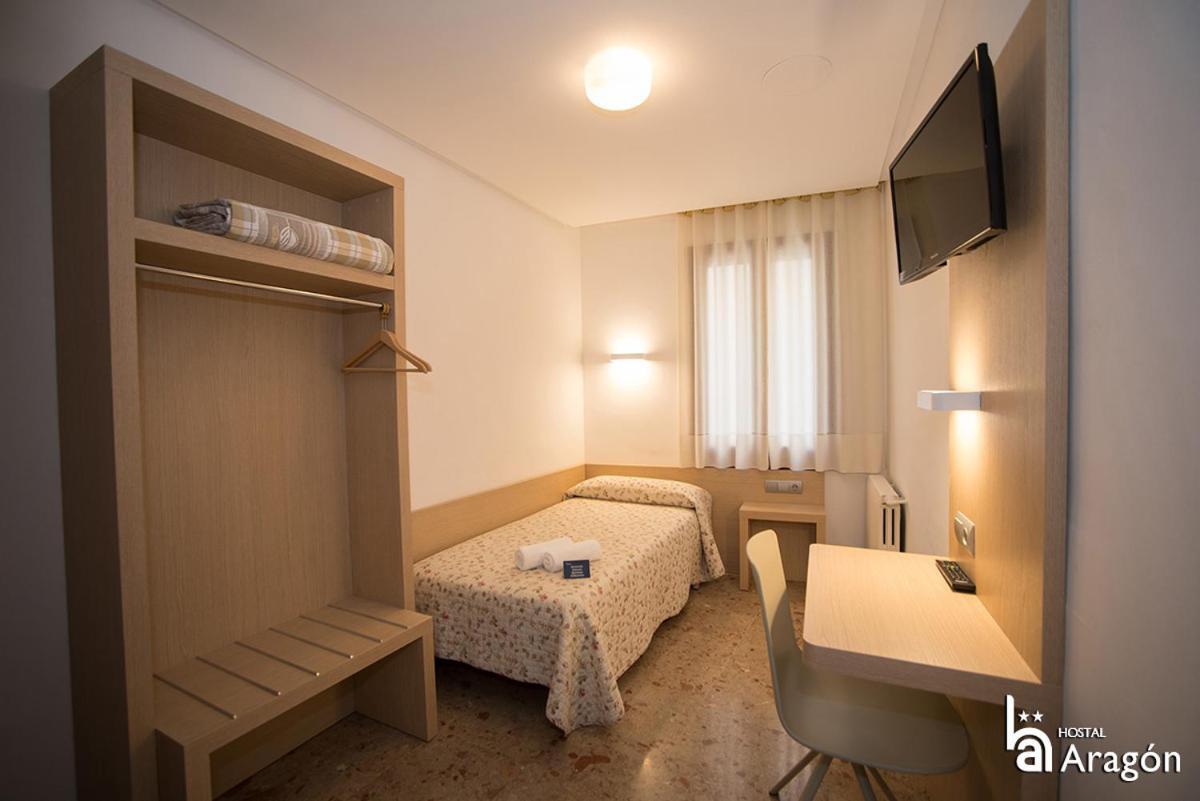 Hostal Aragon Теруел Екстериор снимка