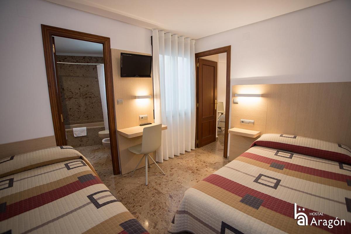 Hostal Aragon Теруел Екстериор снимка